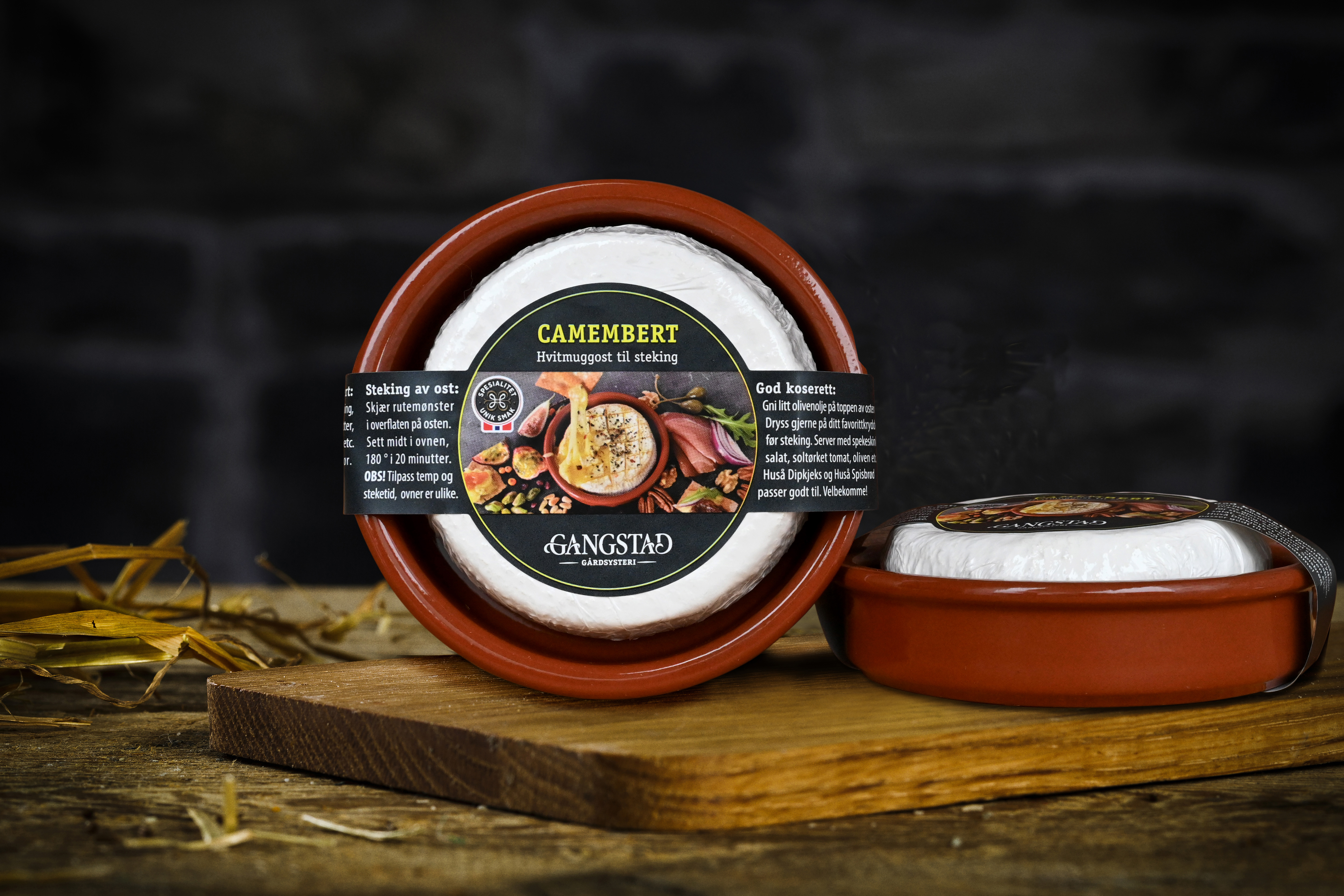 Illustrasjonsbilde - Gangstad Camembert i keramisk skål